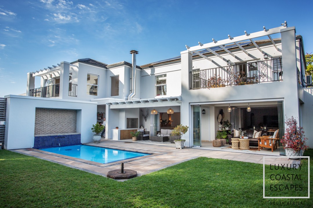 4b9fc8_2f8cb0e7e9964a02bc4ef50e674fa092mv2