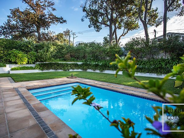 4b9fc8_ca31611fca4e4373a92343b28162e201mv2