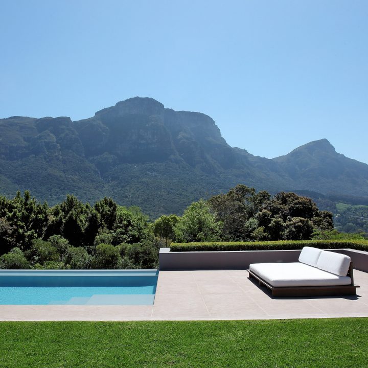00_thumbnail_listing_south-africa_western-cape_cape-town_bishopscourt_villa-intaba_ph-scaled