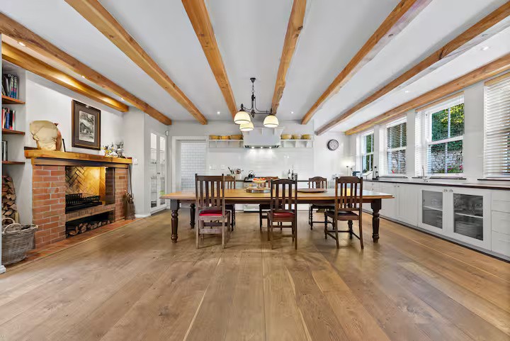 68e63d9e-ce49-4bae-8fbc-0a0b90b011bf