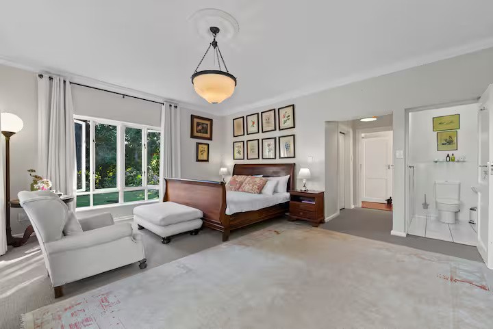 ddecf201-f814-4cf2-a8cc-5e32905164e6