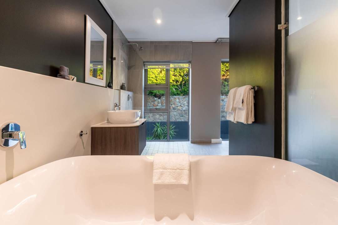 nrugr7qeesn61rraf3kg