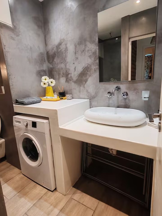 5111cf26-d759-47f0-b76a-ea7d9587d9e6