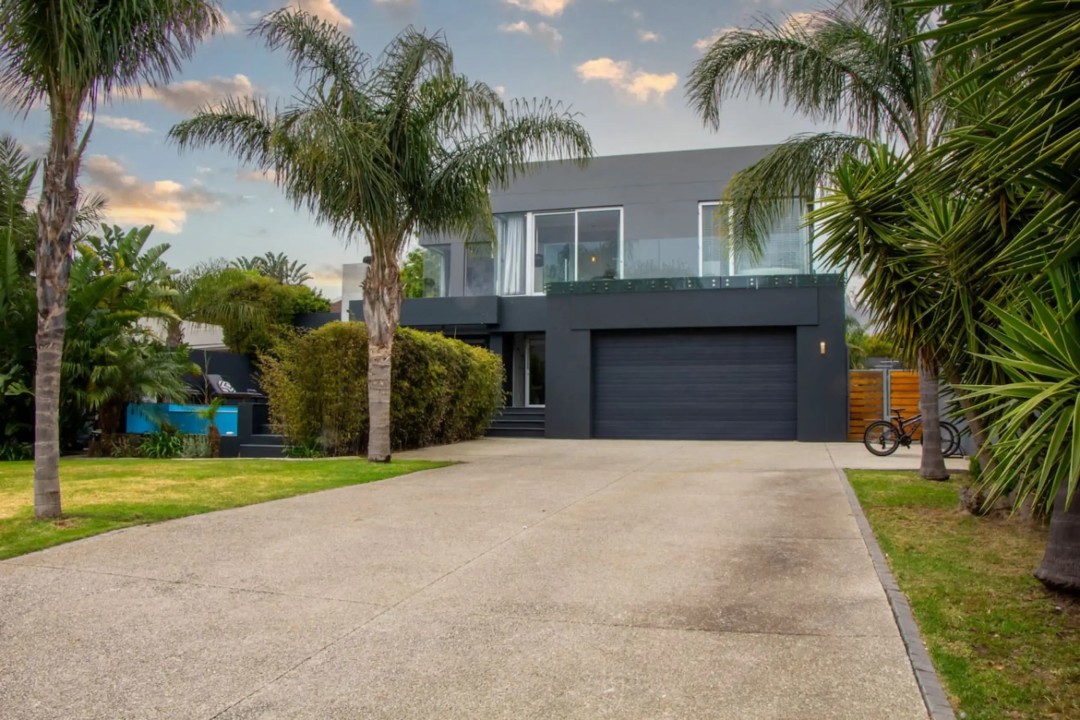 165494-420170-ufQS7gsJGs1buEykbKFac8HiLY7tq-4nFifW-qqUi5k-689221aa9a571