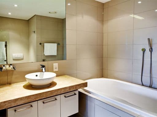 cape-town-city-centre-cbd-402-lawhill_4_L