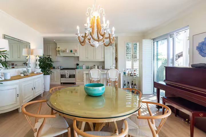 0e2a74a0-e747-4c82-8e08-00f82f809fb6