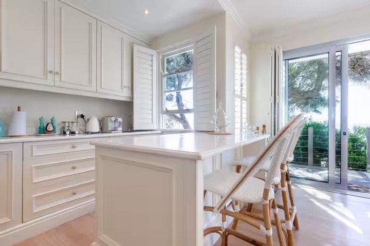 9f994dc3-c8b4-49e0-a495-3d09a4d45c92