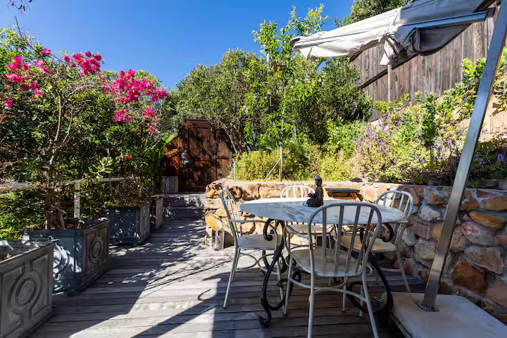 bbf1dbfc-57f1-4335-8b75-11c271fdeb96